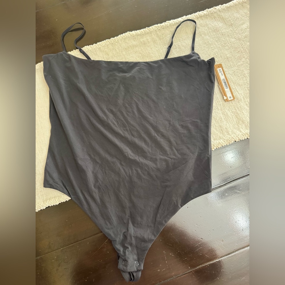 SKIMS Grey Fits Everybody Square Neck Bodysuit, Size XL
